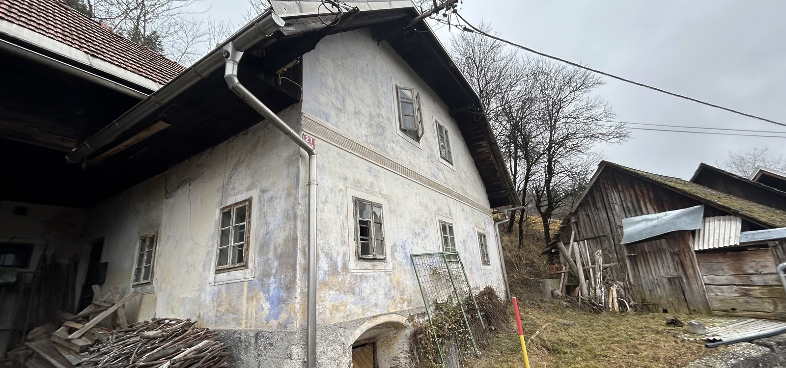 Hiša, JESENICE, 89.500 €, 106,00 m2